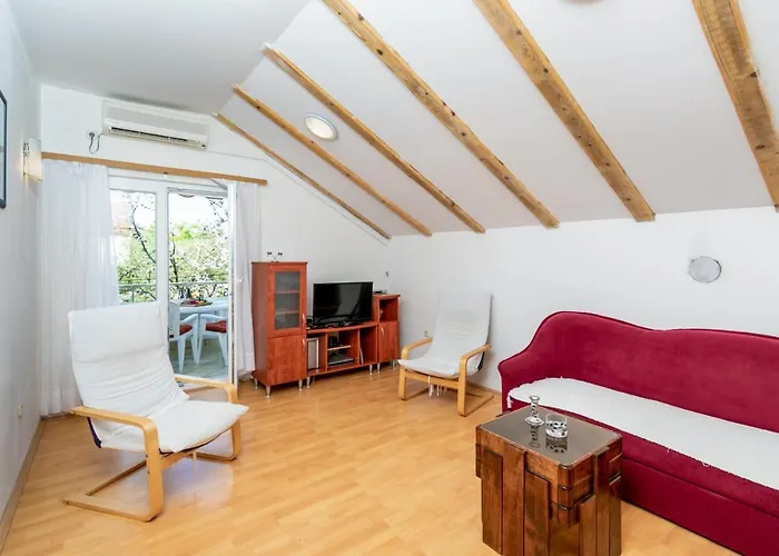 With Parking Space - 19234 Apartman Ugljan