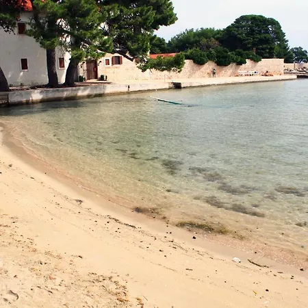 公寓 With Parking Space - 19234 乌格连