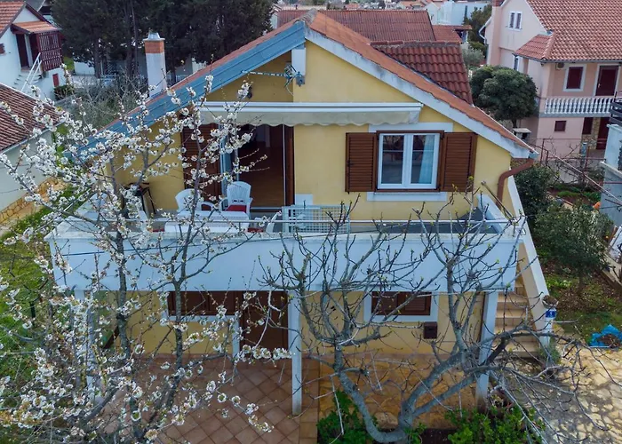 With Parking Space - 19234 Apartman