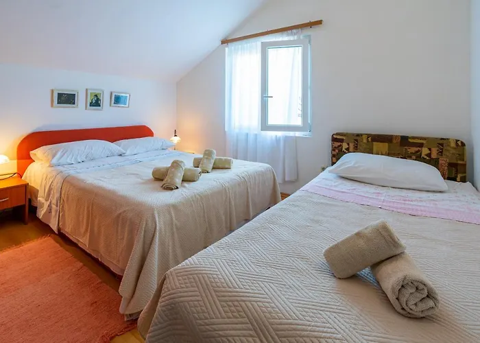 With Parking Space - 19234 Ugljan